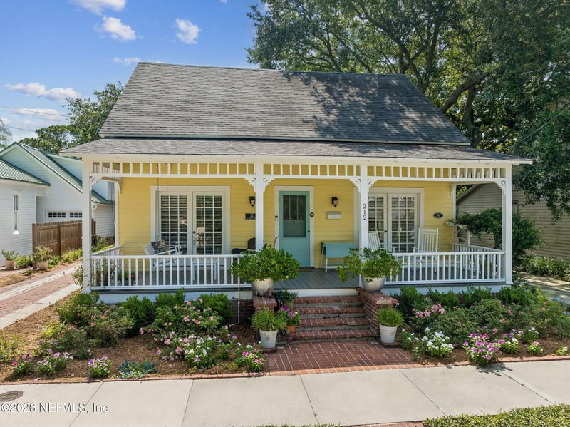 212 S 6th St, Fernandina Beach, FL 32034