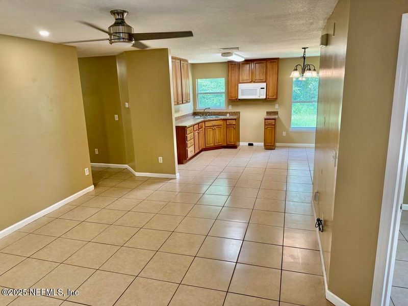 212 W 38th St, Jacksonville, FL 32206