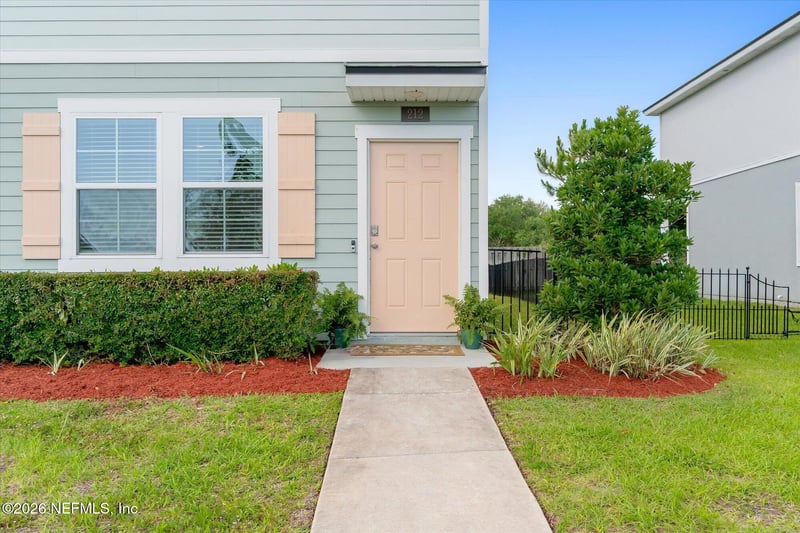 212 Whispering Brook Dr, St Augustine, FL 32084