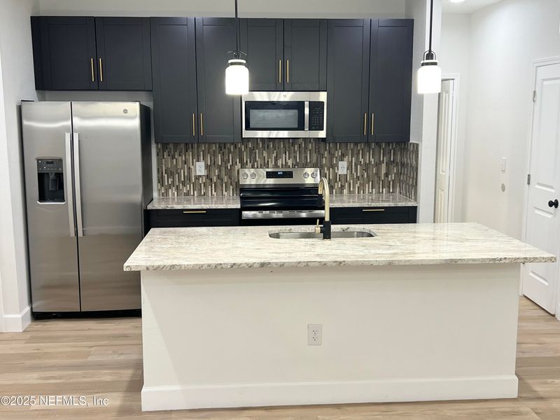 2120 W 2nd St, Jacksonville, FL 32209