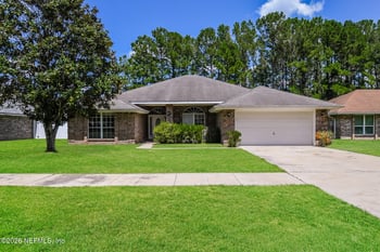 2125 Pine Tree Ln, Middleburg, FL 32068