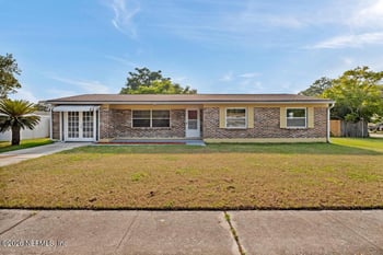 2126 Weymouth Cir E, Jacksonville, FL 32246