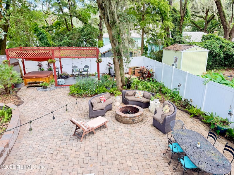 2128 Amelia Rd, Fernandina Beach, FL 32034