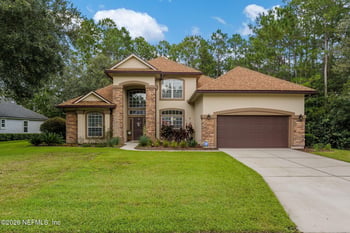 2129 Club Lake Dr, Orange Park, FL 32065