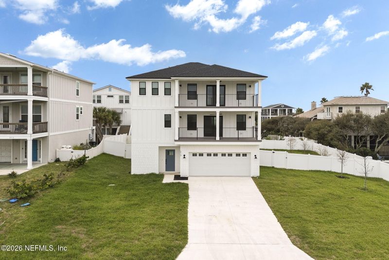 213 Twenty First St, St Augustine, FL 32084