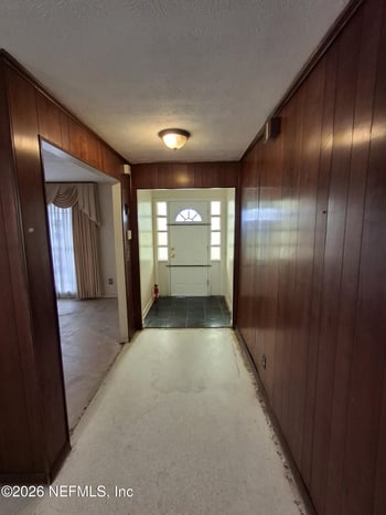 2138 Ribault Scenic Dr, Jacksonville, FL 32208