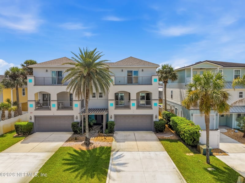 214 6th Ave S #A, Jacksonville Beach, FL 32250