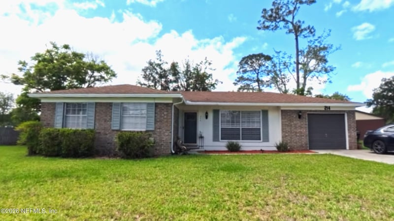 214 E Teakwood Cir, Middleburg, FL 32068