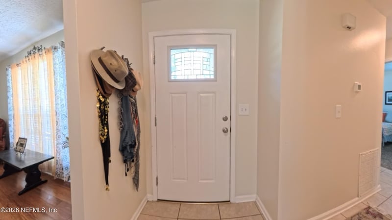214 E Teakwood Cir, Middleburg, FL 32068