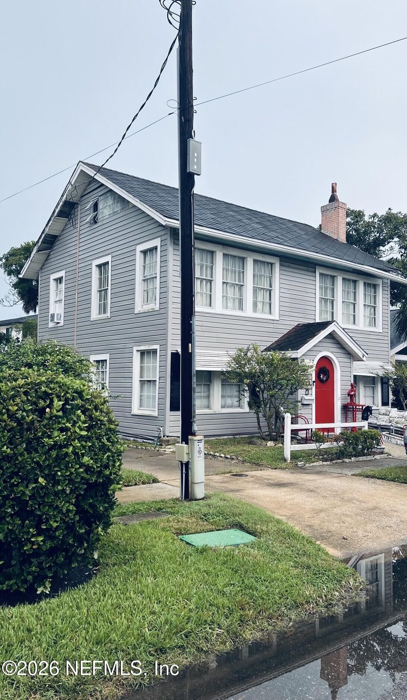 214 Oleander St, Neptune Beach, FL 32266