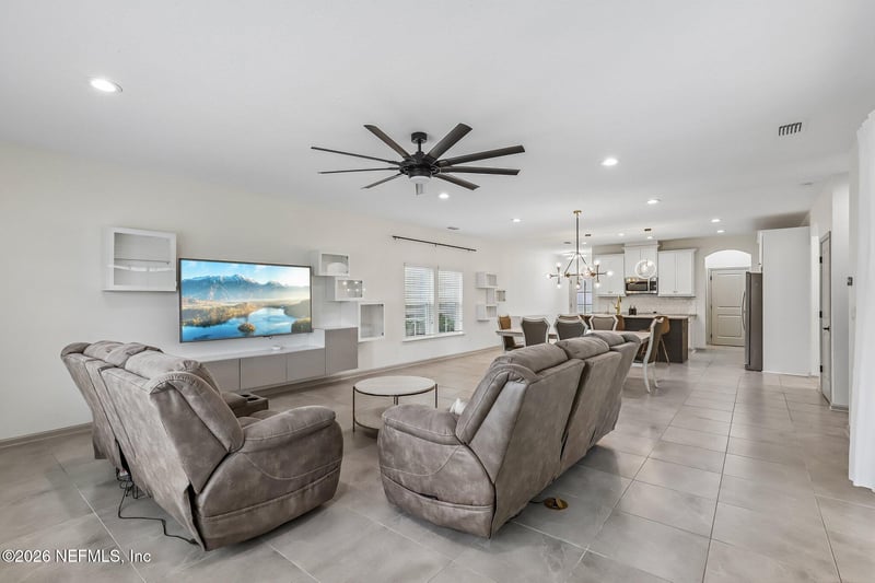 2140 Eagle Talon Cir, Fleming Island, FL 32003