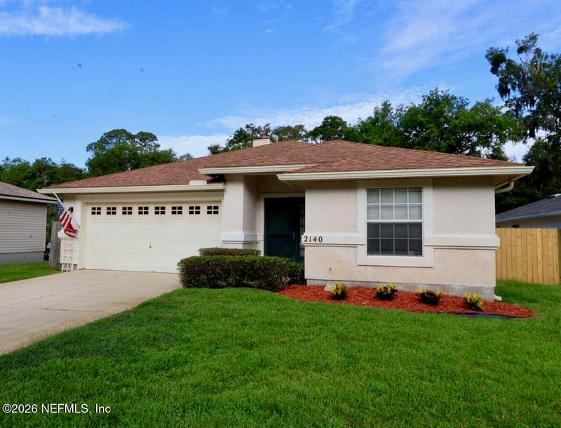 2140 Featherwood Dr W, Jacksonville, FL 32233