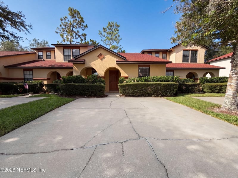 215 Beech Brook St, St Johns, FL 32259