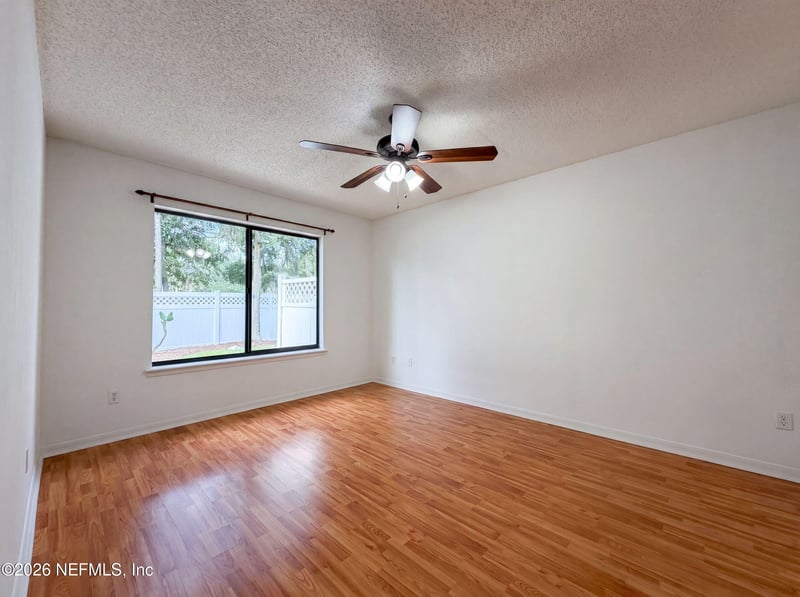 215 Beech Brook St, St Johns, FL 32259