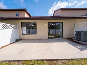 215 Beech Brook St, St Johns, FL 32259