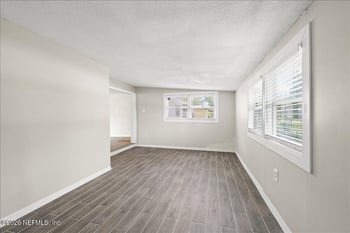 215 Edson Dr, Orange Park, FL 32073