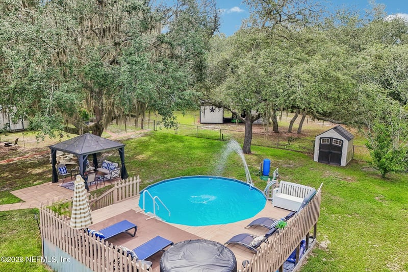 215 Foxtail Ave, Middleburg, FL 32068