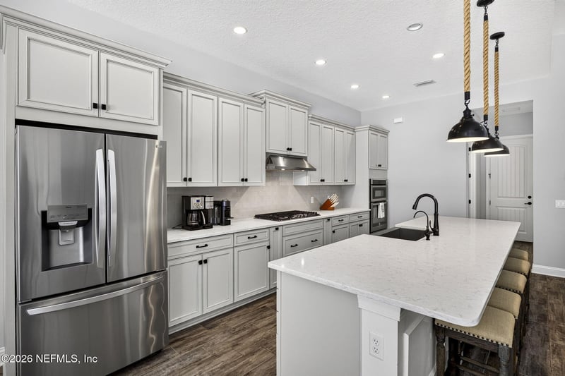 215 Freshwater Dr, St Johns, FL 32259