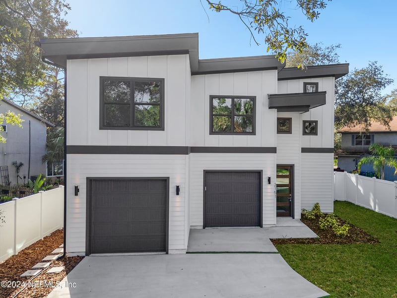 2151 Kings Cir S, Neptune Beach, FL 32266