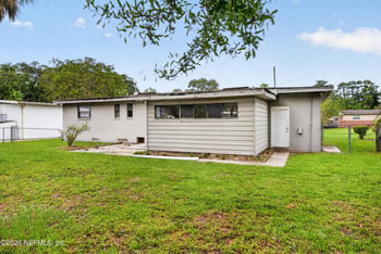 2151 Larry Dr, Jacksonville, FL 32216