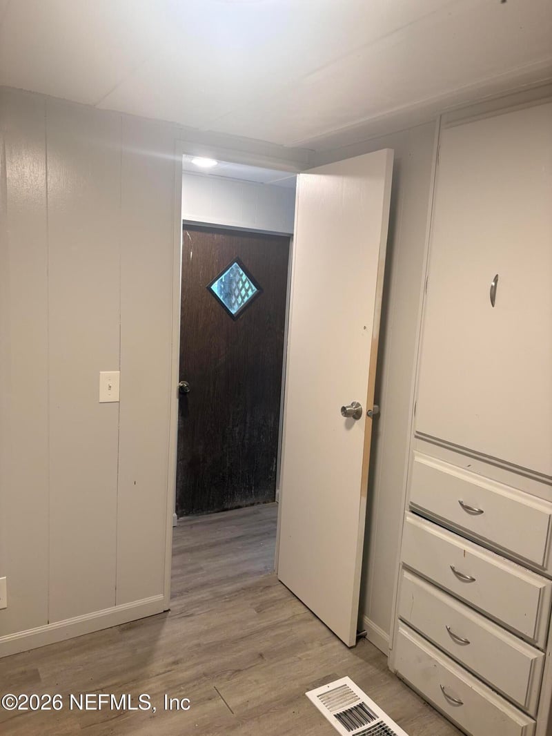 2152 Glen Gardner Dr, Jacksonville, FL 32246