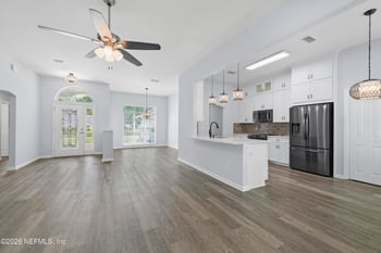 2154 Softwind Trl W, Jacksonville, FL 32224
