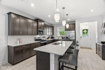 216 Footbridge Rd, St Johns, FL 32259