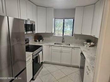 2161 Fairway Villas Ln S, Atlantic Beach, FL 32233