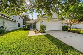 2163 Sandy Bay Ln, Jacksonville, FL 32233