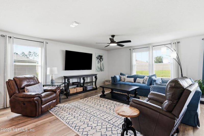 2165 Carolina Ct, Green Cove Springs, FL 32043
