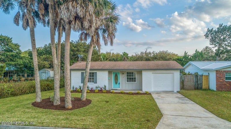 217 Carver St W, St Augustine, FL 32080