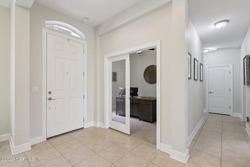 2175 Club Lake Dr, Orange Park, FL 32065