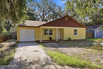 2183 Cypress Landing Dr, Jacksonville, FL 32233