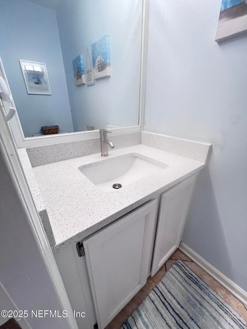 2184 2nd St S, Jacksonville Beach, FL 32250