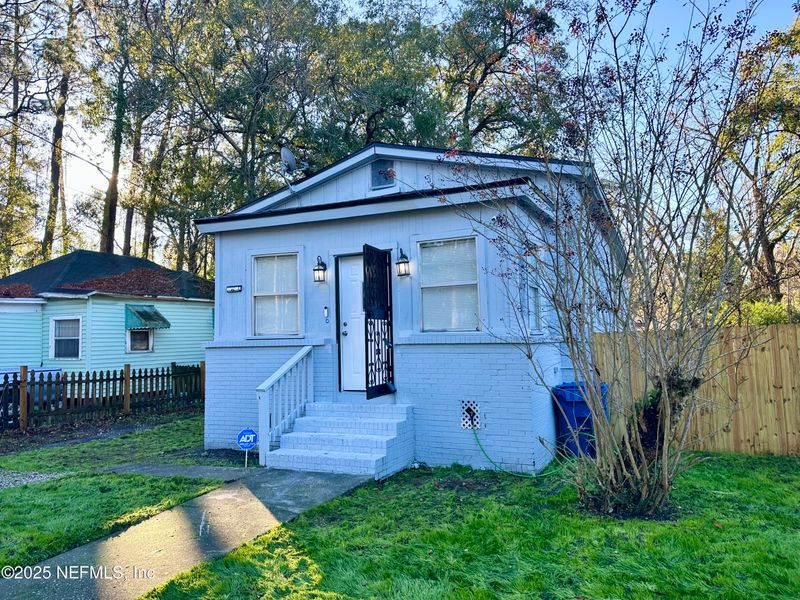 2184 W 45th St, Jacksonville, FL 32209