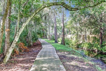 2189 The Woods Dr E, Jacksonville, FL 32246