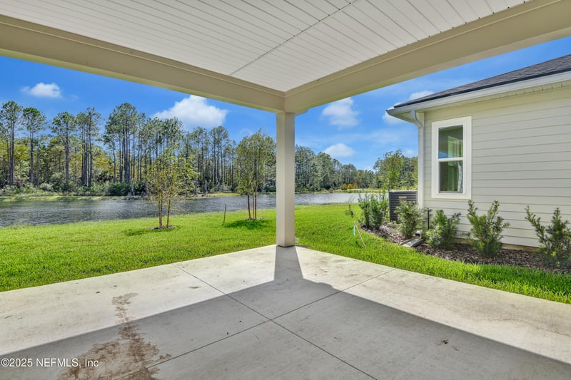 219 Thornberry Way, Palm Coast, FL 32164
