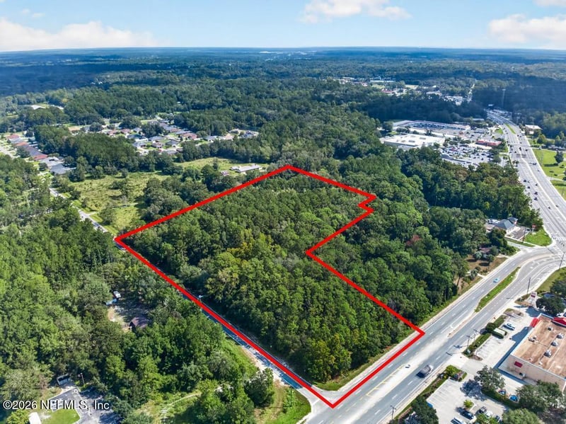 2193 Pine Tree Ln, Middleburg, FL 32068
