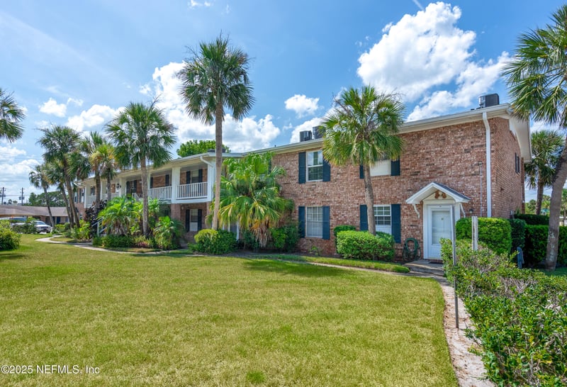 22 Comares Ave #4A, St Augustine, FL 32080