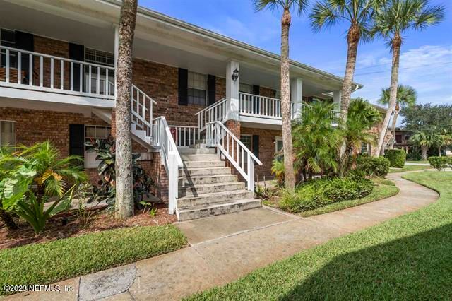 22 Comares Ave #4C, St Augustine, FL 32080