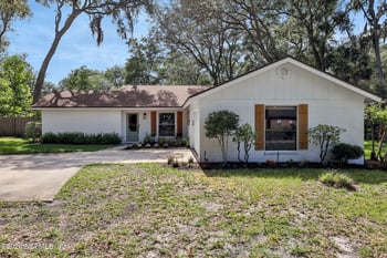 220 Tarrasa Dr, Jacksonville, FL 32225