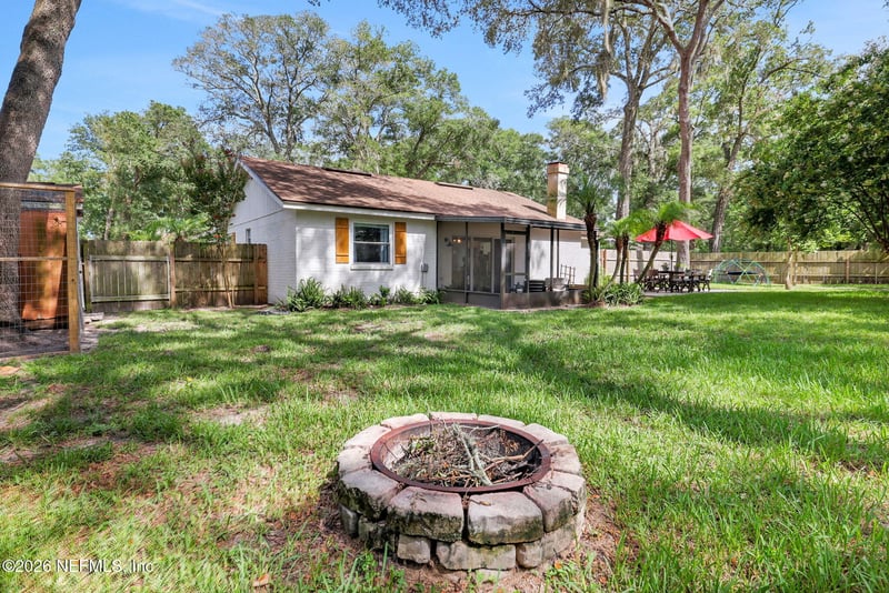 220 Tarrasa Dr, Jacksonville, FL 32225