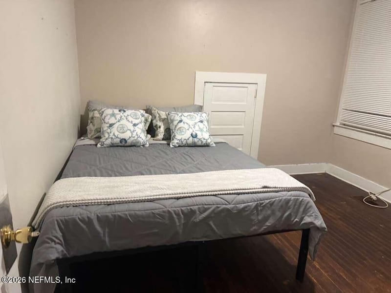 2204 Myra St, Jacksonville, FL 32204