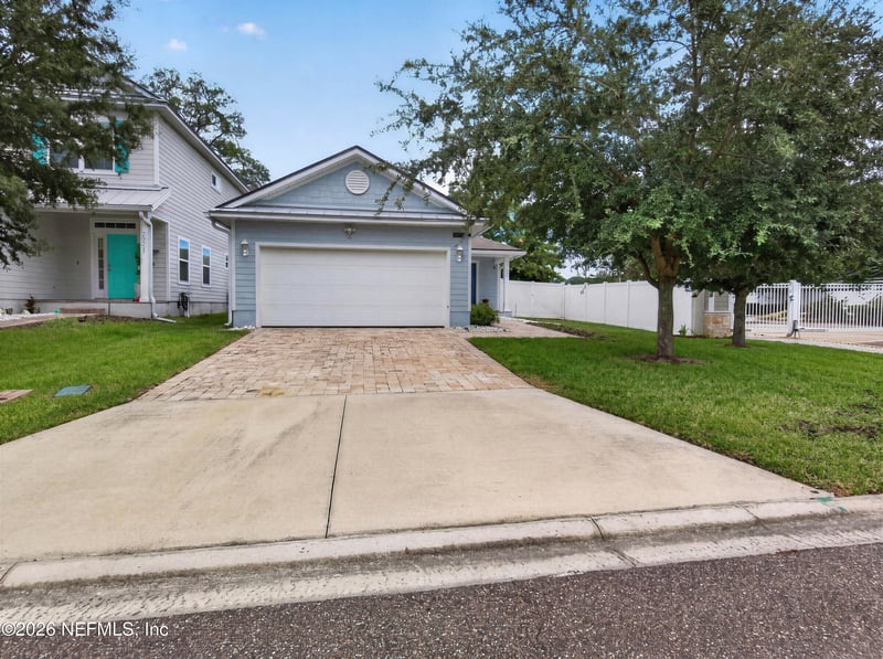 2205 Sandy Bay Ln, Jacksonville, FL 32233