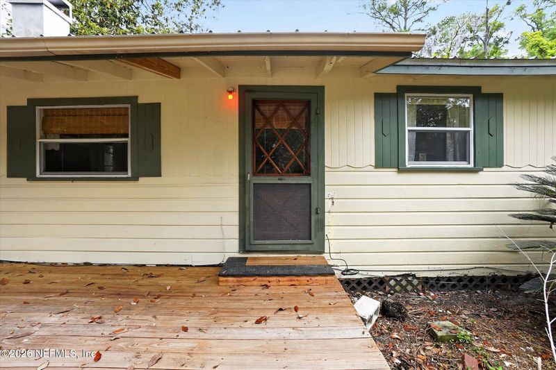 2205 Thorp Rd, Green Cove Springs, FL 32043