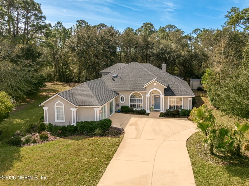221 Cacique Dr, St Augustine, FL 32086