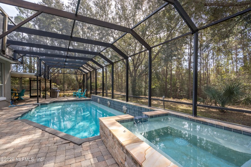 221 Cacique Dr, St Augustine, FL 32086