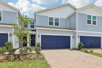 221 Yellowstone Dr, St Augustine, FL 32092