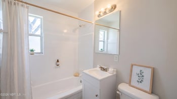 2219 Monteau Dr, Jacksonville, FL 32210