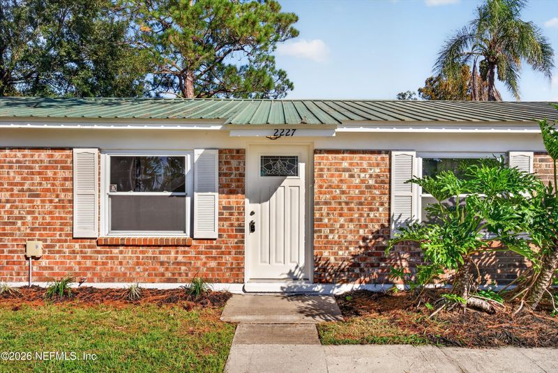 2227 Dumfries Cir E, Jacksonville, FL 32246